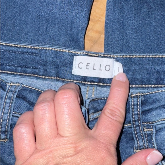 Cello - Picture 2 of 3